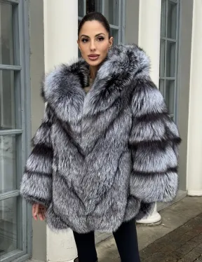 Silver Fox Fur Poncho Coat | Luxurious Hooded Fur Stole | Statement Winter Wrap | Natural Fox Fur Outerwear