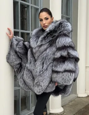 Silver Fox Fur Poncho Coat | Luxurious Hooded Fur Stole | Statement Winter Wrap | Natural Fox Fur Outerwear