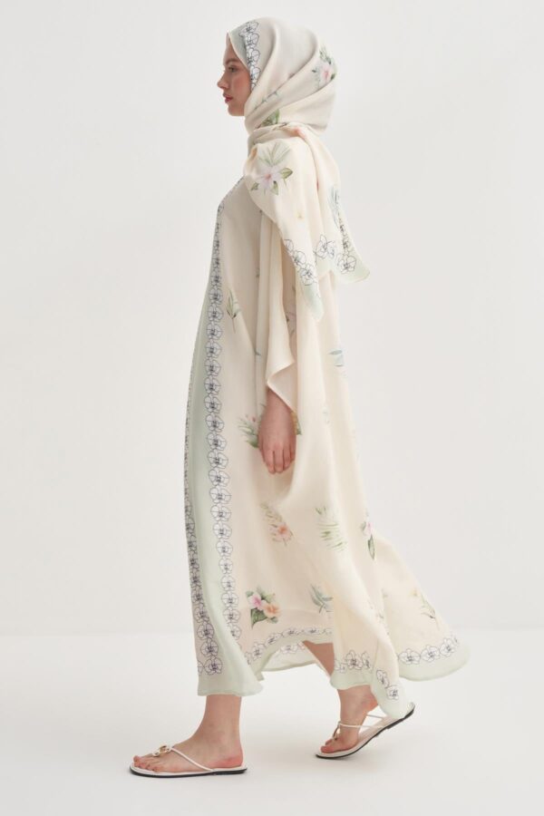 Rosmina Cream Floss Kaftan - Image 3