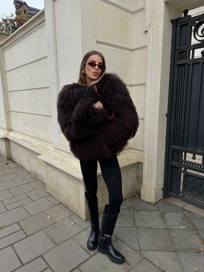 White Llama Fur Coat | Ethical Genuine Llama Fur | Vintage Style Luxury Fur Jacket | Winter Faux Fur Alternative Coat - Image 9