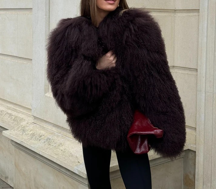 White Llama Fur Coat | Ethical Genuine Llama Fur | Vintage Style Luxury Fur Jacket | Winter Faux Fur Alternative Coat - Image 14