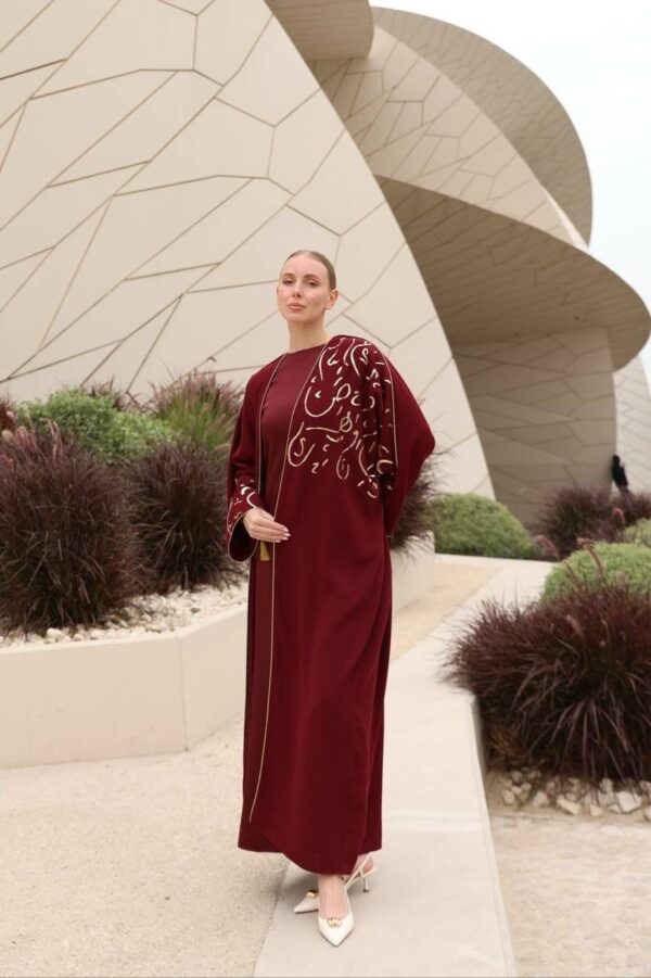 Burgundy Calligraphy Crepe Abaya – Timeless Elegance - Image 12