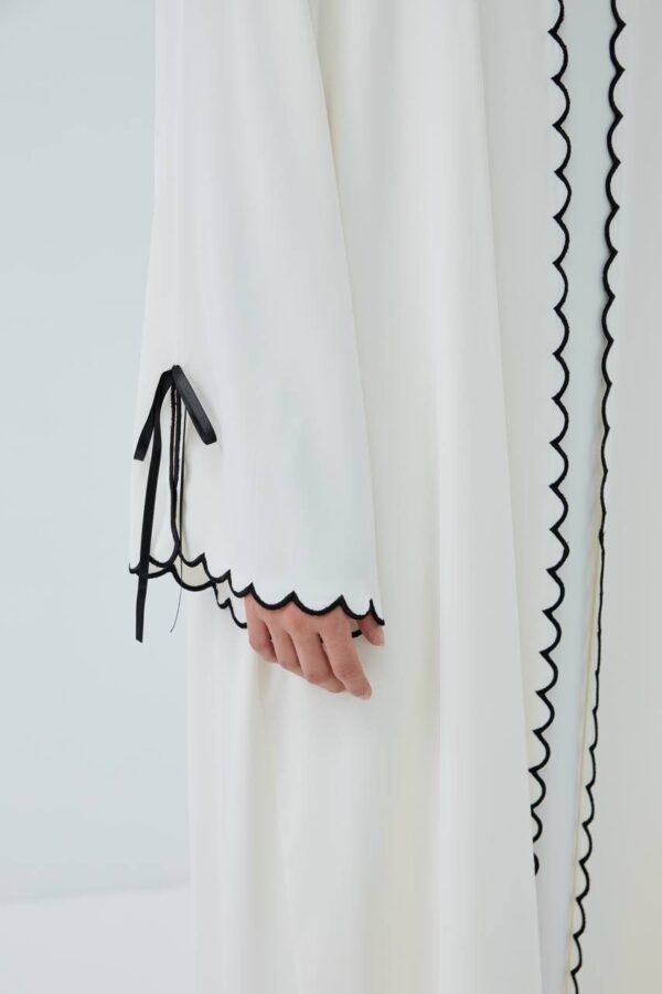 Madina Ibek Double Abaya – High Quality Elegance with Layered Luxury - Image 8