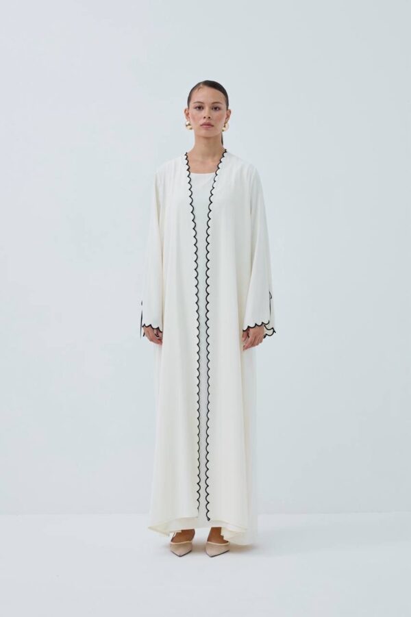 Madina Ibek Double Abaya – High Quality Elegance with Layered Luxury - Image 7