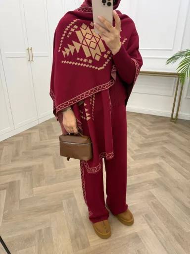 Women’s 3 Piece Knit Set, Elegant Trousers and Bodysuit Outfit with Matching Shawl, Modest Chic Two-Piece Look, One Size